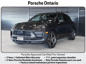 Certified 2025 Porsche Macan AWD/4WD video 1