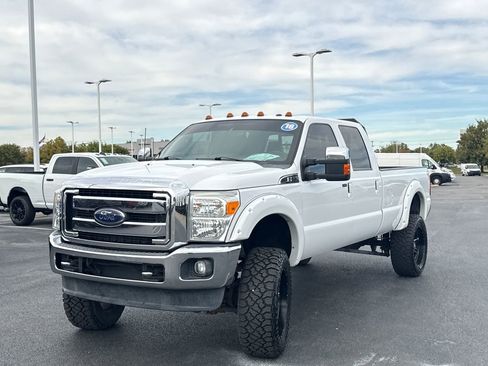 Used 2016 Ford F250 Lariat w/ Lariat Ultimate Package image 7