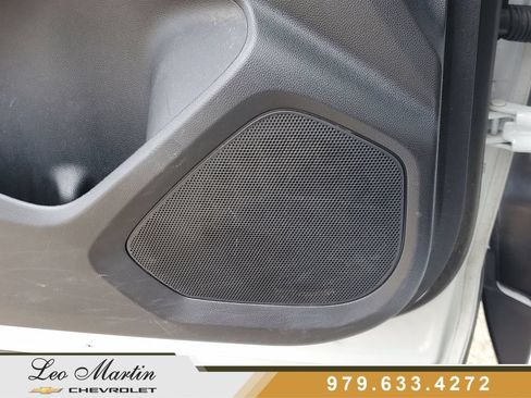 Used 2025 Chevrolet TrailBlazer LT AWD/4WD image 30