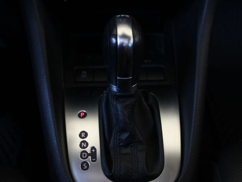 Used 2014 Volkswagen Jetta TDI FWD image 23