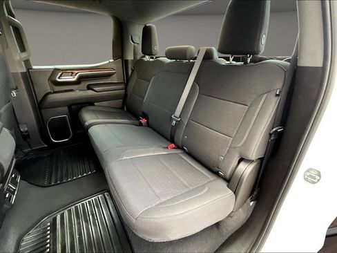 Used 2024 Chevrolet Silverado 1500 LT AWD/4WD image 27
