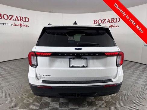 Certified 2025 Ford Explorer Active image 7