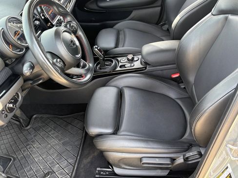 Used 2020 MINI Cooper Clubman S w/ Storage Package image 25