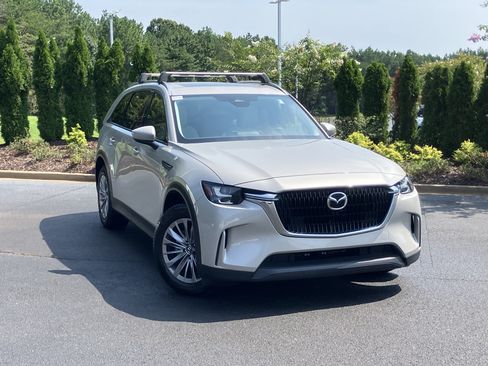 Used 2024 MAZDA CX-90 3.3 Turbo w/ Preferred Package AWD/4WD image 2