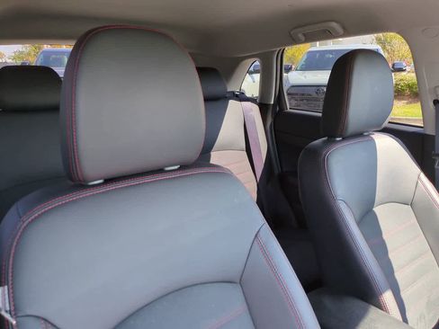 Used 2025 Mitsubishi Outlander Sport SE image 7