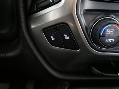 Used 2018 Chevrolet Silverado 1500 LT w/ All Star Edition image 29