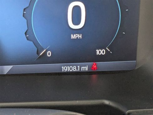 Used 2023 Ford F450 Lariat image 33