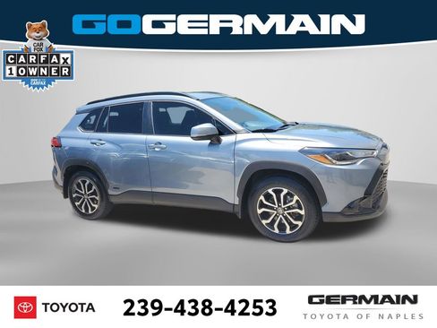 Used 2024 Toyota Corolla Cross AWD Hybrid image 8
