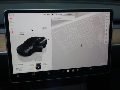 Used 2023 Tesla Model Y Long Range image 23