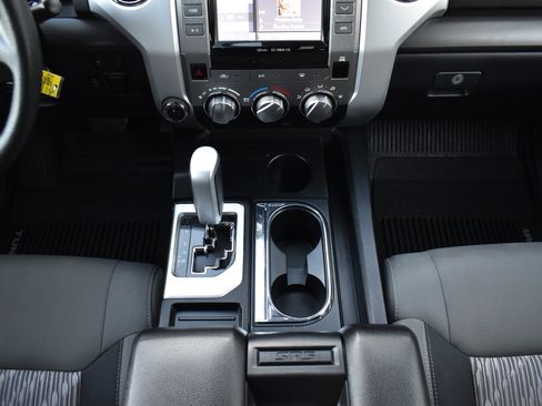 Used 2019 Toyota Tundra SR5 image 20