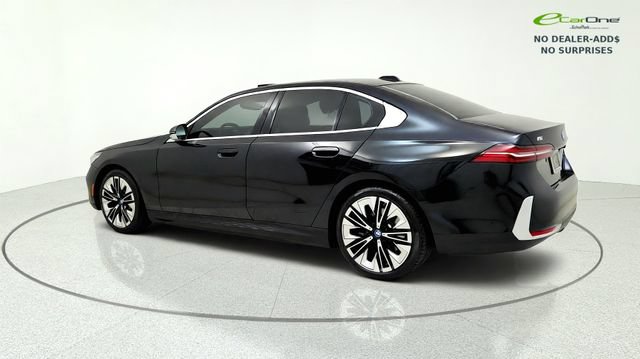 Used 2024 BMW i5 eDrive40i w/ M Sport Package RWD image 6
