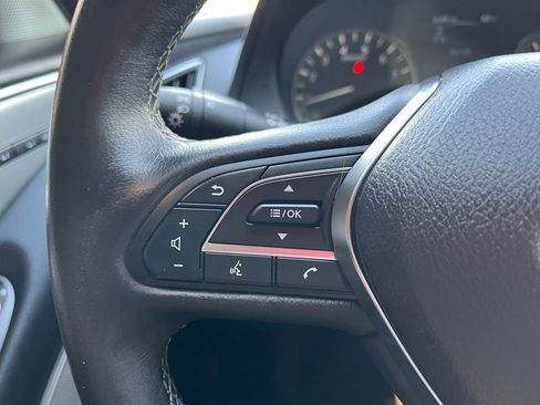 Used 2022 INFINITI Q50 Luxe w/ Cargo Package image 30