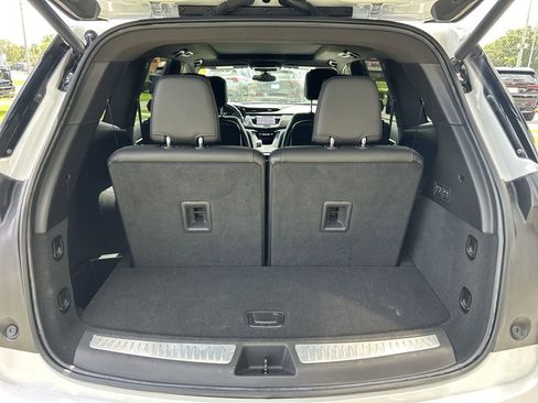 Certified 2023 Cadillac XT6 Premium Luxury image 10