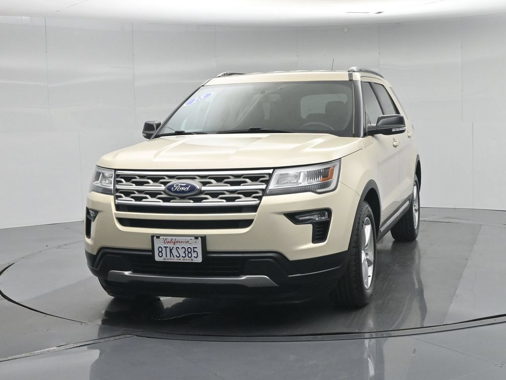 Certified 2018 Ford Explorer XLT w/ Equipment Group 201A FWD image 60