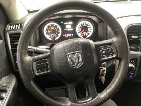 Used 2015 RAM 1500 Express image 30