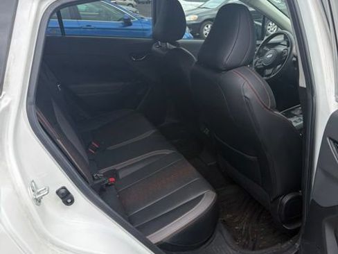 Certified 2025 Subaru Crosstrek 2.5i Limited w/ Crosstrek Mirror Package AWD/4WD image 9