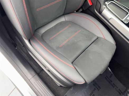 Used 2024 Mercedes-Benz EQB 250+ image 44