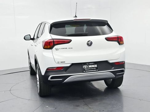 Used 2023 Buick Encore GX Preferred w/ Cold Weather Comfort Package AWD/4WD image 6