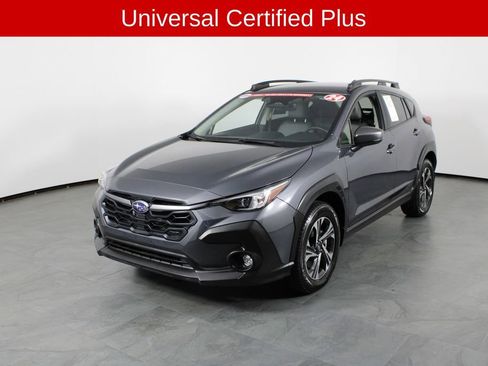 Used 2024 Subaru Crosstrek 2.0i Premium w/ Popular Package #4 image 2