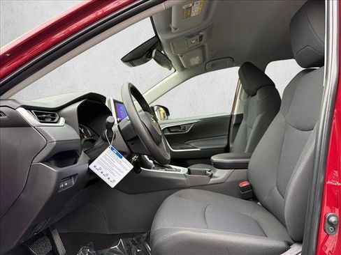 New 2025 Toyota RAV4 LE image 11