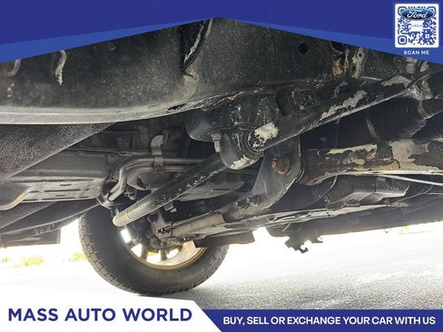 Used 2017 Ford Expedition Limited image 13