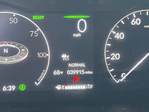 Used 2025 Honda CR-V Sport-L image 3