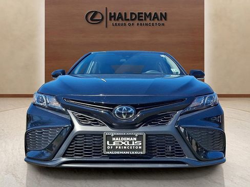 Used 2024 Toyota Camry SE w/ Cold Weather Package image 2