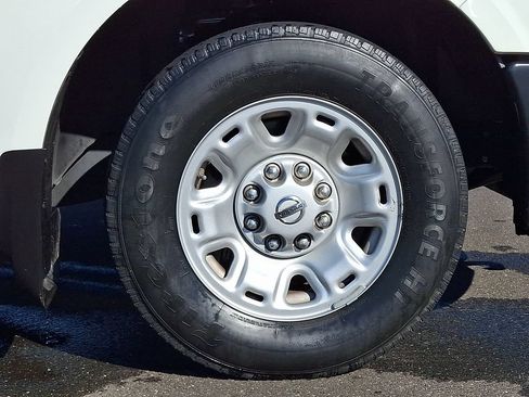 Used 2021 Nissan NV 2500 SV RWD image 8