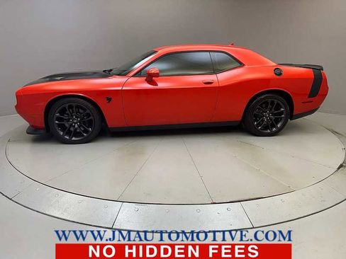 Used 2020 Dodge Challenger R/T Scat Pack RWD image 2