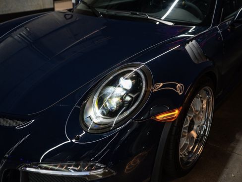 Used 2016 Porsche 911 GT3 RS w/ Sound Package Plus RWD image 12