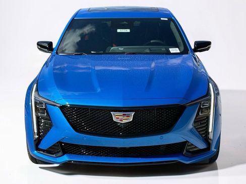 New 2026 Cadillac CT5 V w/ LPO, ONYX Package image 9