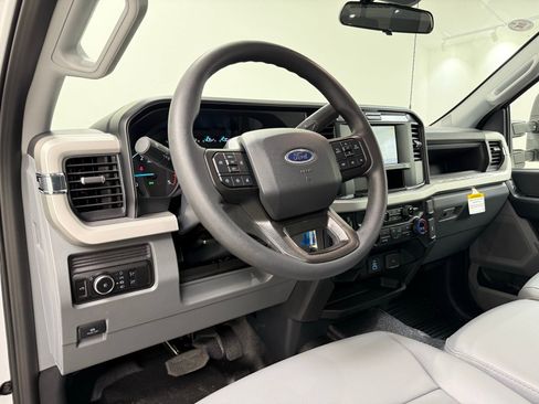New 2026 Ford F350 XL image 17