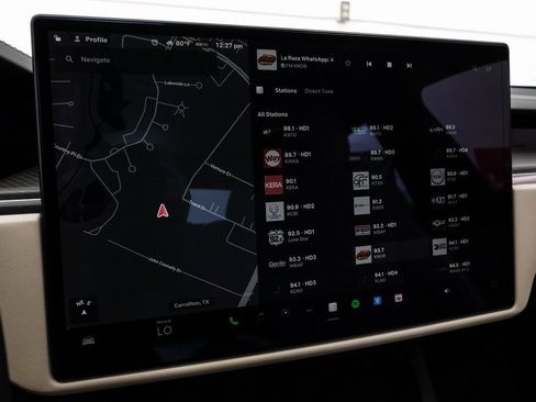 Used 2021 Tesla Model S Plaid image 35