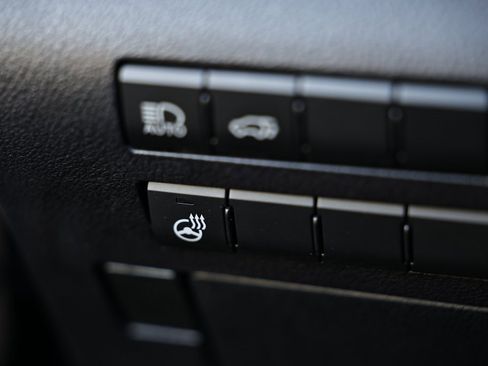 Used 2022 Lexus RX 350 AWD w/ Premium Package image 18