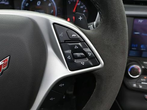 Used 2018 Chevrolet Corvette Z06 RWD image 32