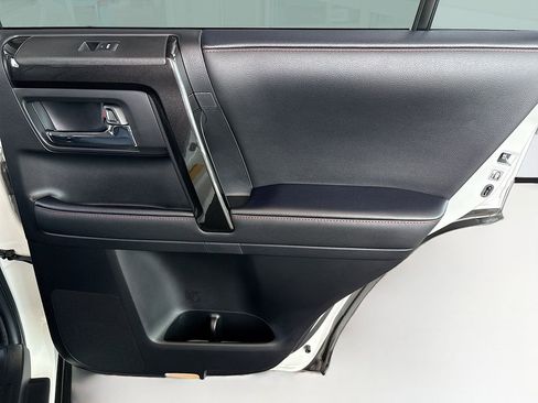 Certified 2023 Toyota 4Runner TRD Off-Road Premium w/ Moonroof Package AWD/4WD image 27