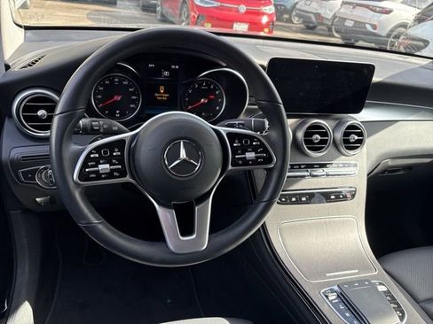 Used 2022 Mercedes-Benz GLC 300 4MATIC image 8