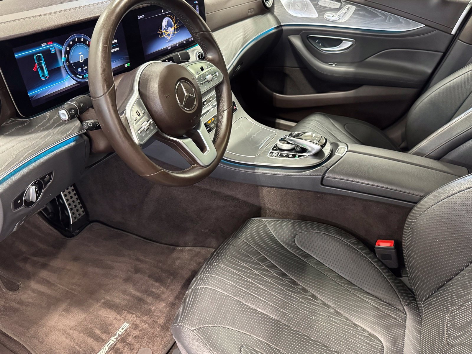 Used 2020 Mercedes-Benz CLS 450 4MATIC w/ Premium Package image 16