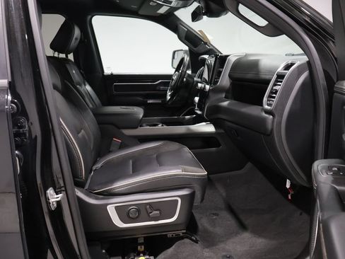 Used 2022 RAM 1500 Laramie w/ Sport Appearance Package AWD/4WD image 21