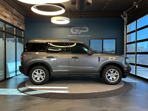 Used 2022 Ford Bronco Sport AWD/4WD image 2