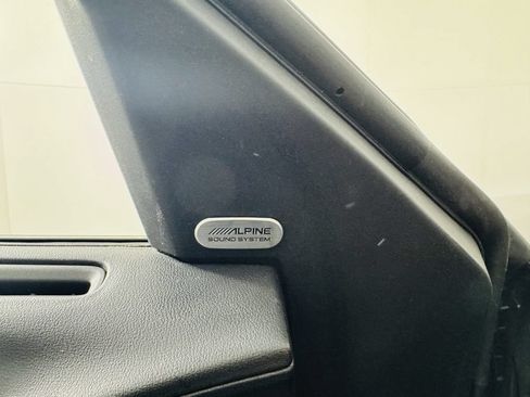 Used 2020 Dodge Charger Scat Pack RWD image 7