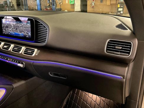 Used 2024 Mercedes-Benz GLE 350 4MATIC image 17