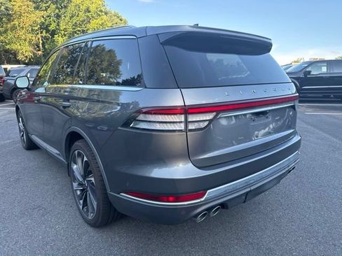 Used 2021 Lincoln Aviator Reserve w/ Equipment Group 202A AWD/4WD image 3