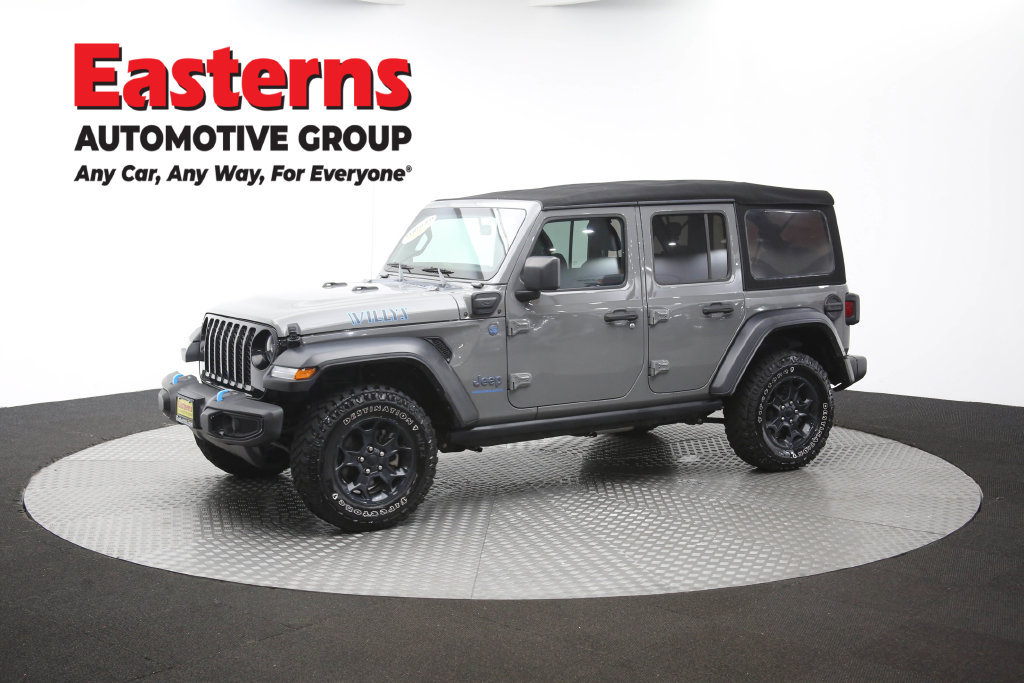 Used 2023 Jeep Wrangler Unlimited w/ Cold Weather Group AWD/4WD image 60