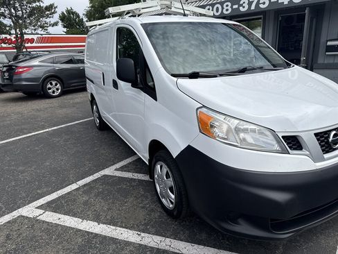 Used 2014 Nissan NV200 S FWD image 14