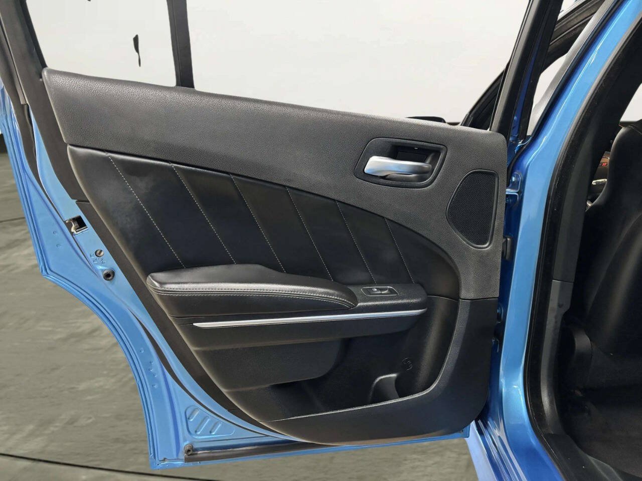 Used 2018 Dodge Charger R/T Scat Pack RWD image 18