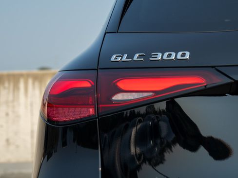Certified 2026 Mercedes-Benz GLC 300 4MATIC image 10