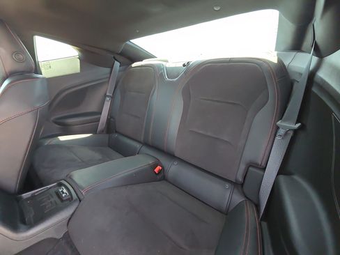 Used 2022 Chevrolet Camaro ZL1 RWD image 25