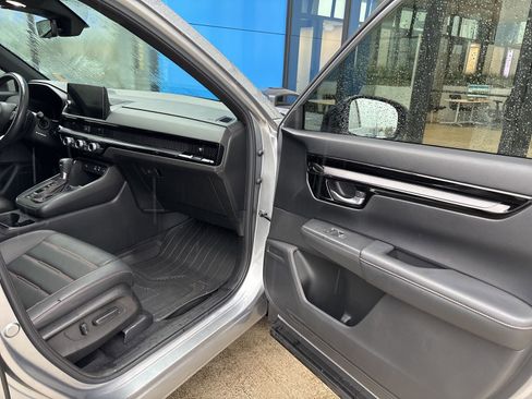 Used 2023 Honda CR-V Sport Touring image 16