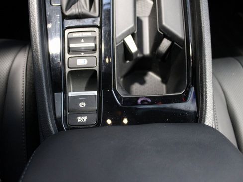 Certified 2025 Honda Accord Sport image 33